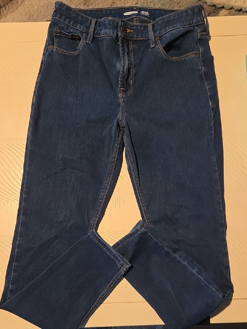 Womens Old Navy Hugh Rise Super Skinny Rockstar. Sz 6